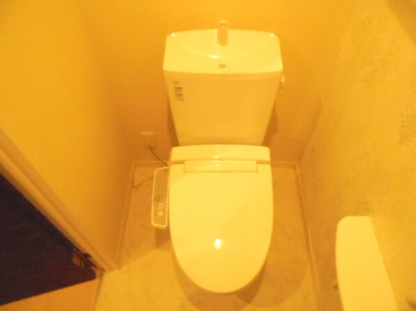 プレミアス三左衛門の物件内観写真